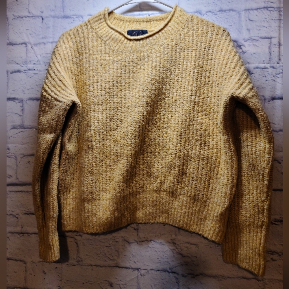 Yellow sweater